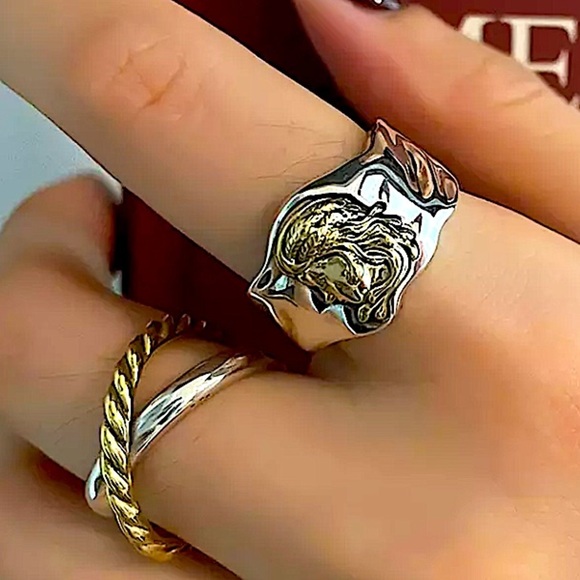 STERLING SILVER VINTAGE GODDESS MATCHING RING SET - Picture 4 of 9
